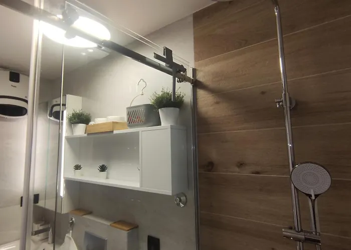 Vivien Апартаменты Подстрана